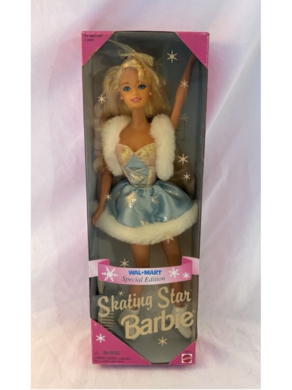 Skating Star Barbie Doll Walmart Special Edition 1995 Mattel 15510 New NRFB